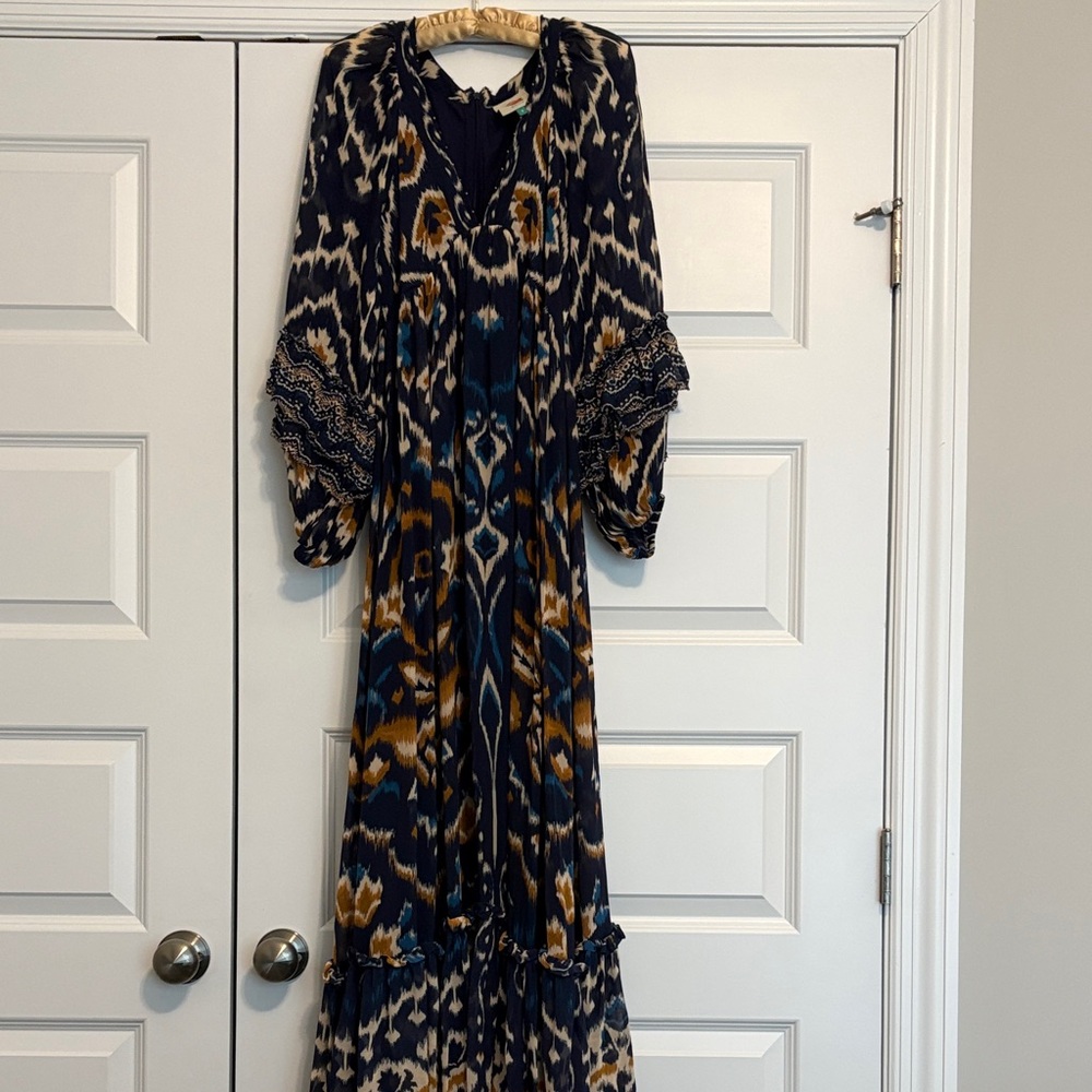 Elegant farm Rio  Blue and Brown Patterned Maxi Dress deep v small